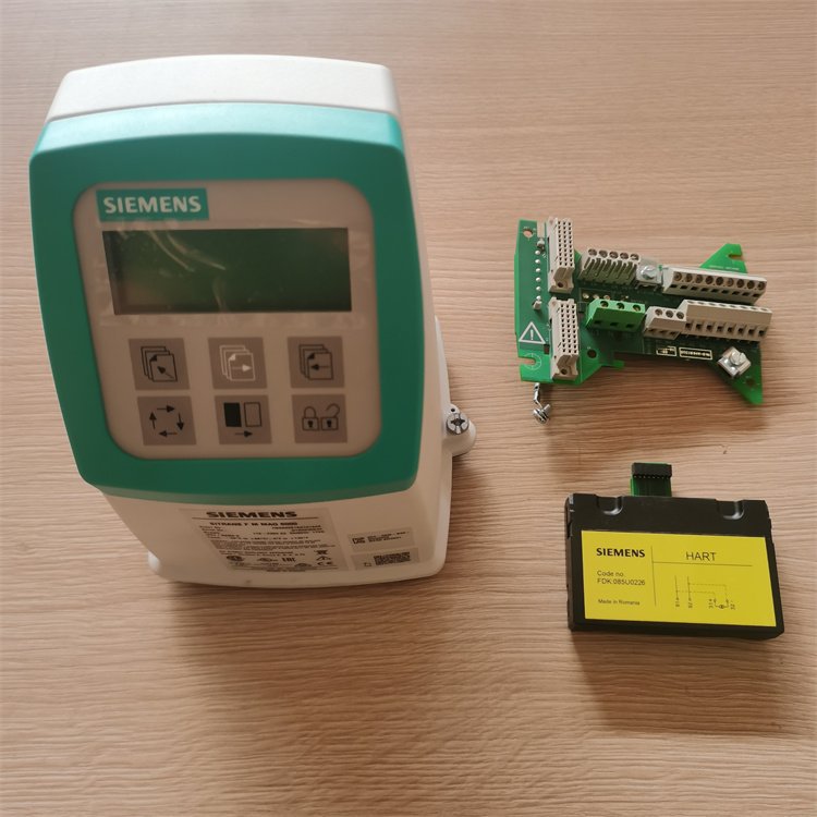 西门子电磁变送器 7ME6920-1AA30-1AA0 用于导电液体的测量