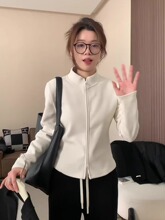 ���وD~ԭ������ �ݼy�½q����500�ˡ��ӽq�ȴ���Ů��a�l��