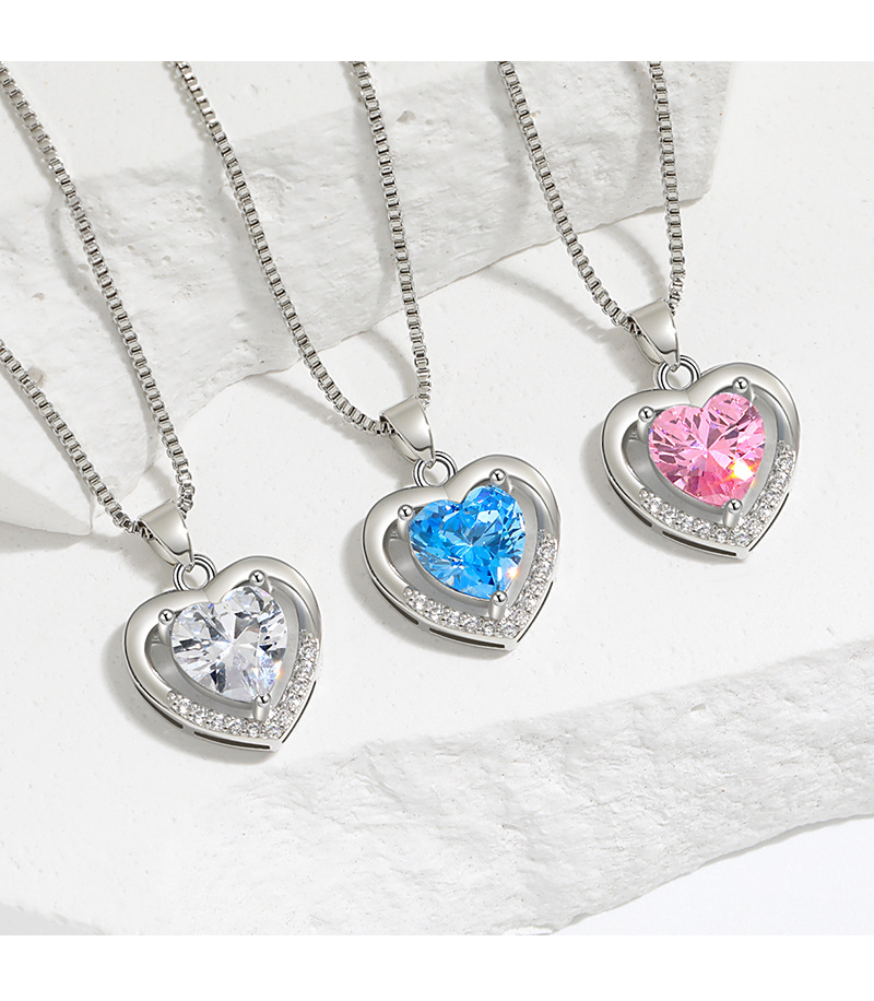 Simple Style Heart Shape Copper Hollow Out Inlay Zircon Pendant Necklace 1 Piece