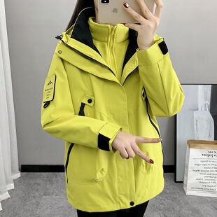 ����ʽ����һ2025�_�h��Ů�ﶬ���ӽq�Ӻ����@���L�����׻�ѩ��