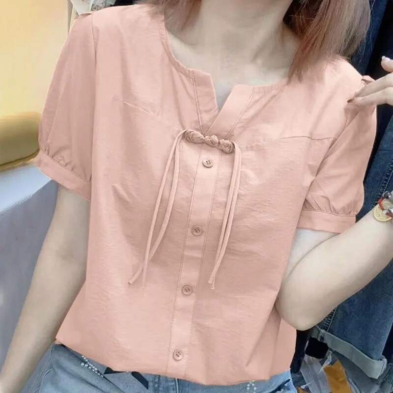 純綿の国風盤は半袖のシャツの女性の薄いタイプのファッションがやせているシャツの夏の新型のゆったりしたシャツの上着を掛けます。|undefined