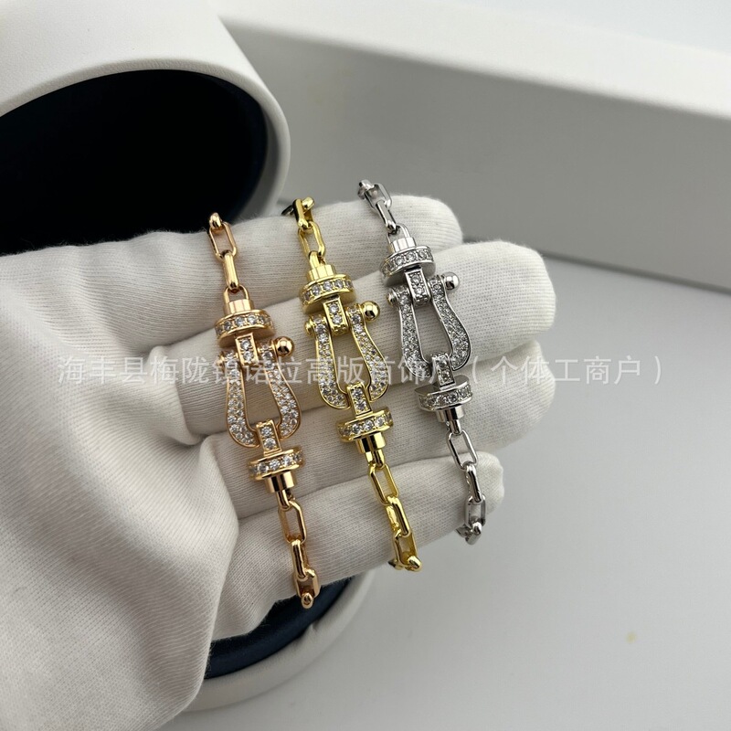 High-End Version of Feijia Red Bracelet with Full Diamonds and Half Diamonds for Men and Women, Thick Rose Gold-Plated Horseshoe Buckle Bracelet, Same Style as the Internet Celebrity