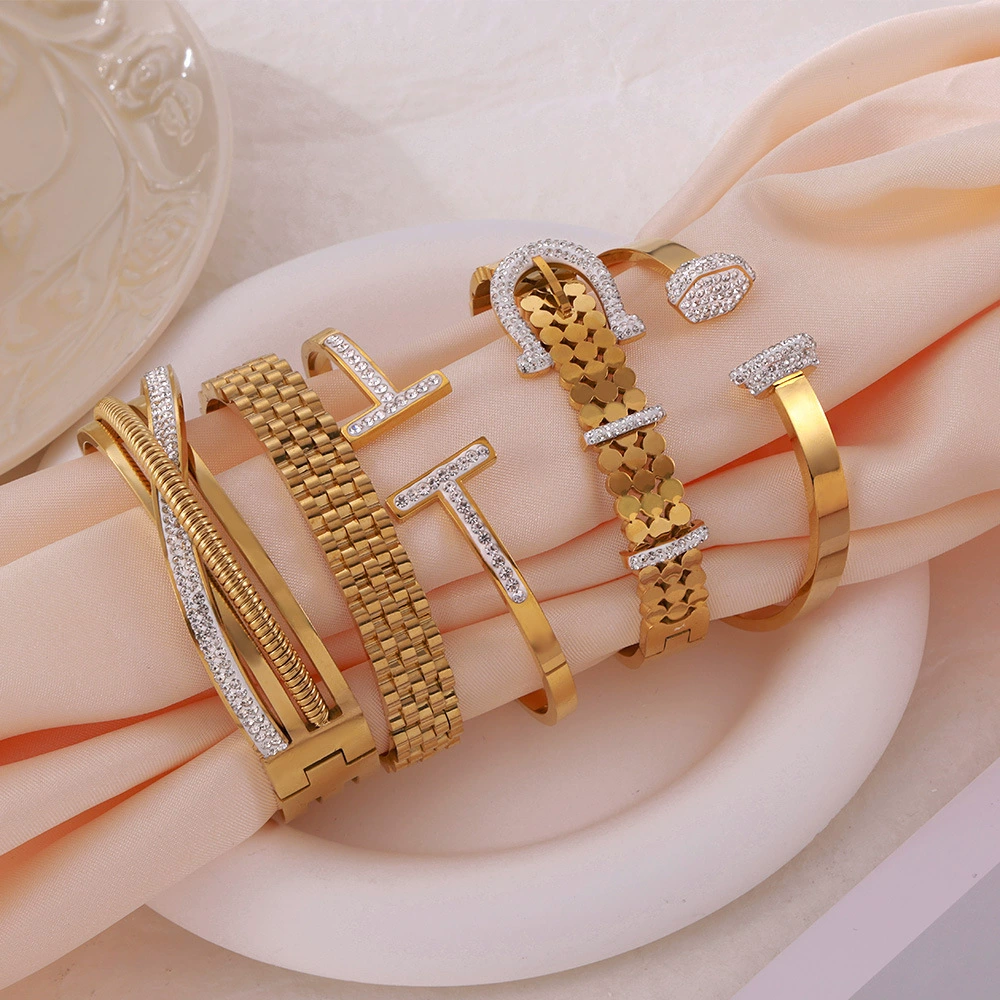 Watch strap stainless steel, creative design bracelet, decorations, European style, high-quality style