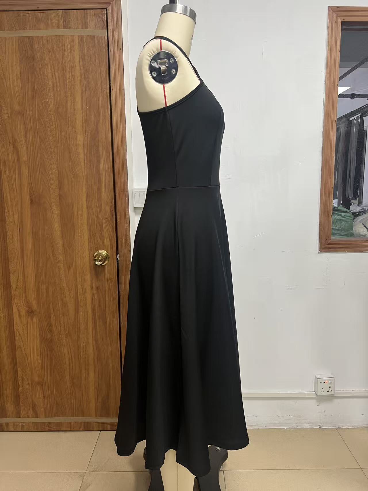 Women's Clothing Women's Retro Elegant Black Long Dress Keyhole Backless Halter Neck A Line For Formal & Casual For Women_ecoleips.com