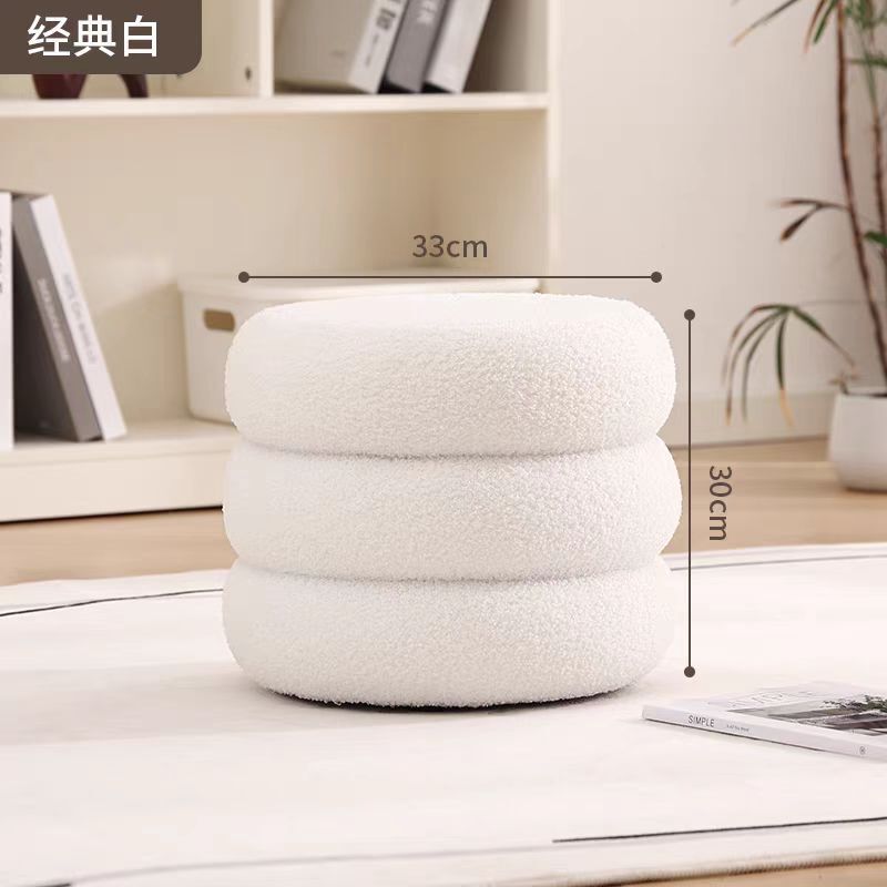 客間の小さい腰掛けの家庭用の丸い腰掛けのネットの赤い子供のソファーの腰掛けの羊の毛の板の腰掛けの低い腰掛けは簡単に腰掛けを変えます。|undefined