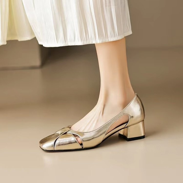 Retro shoes square toe