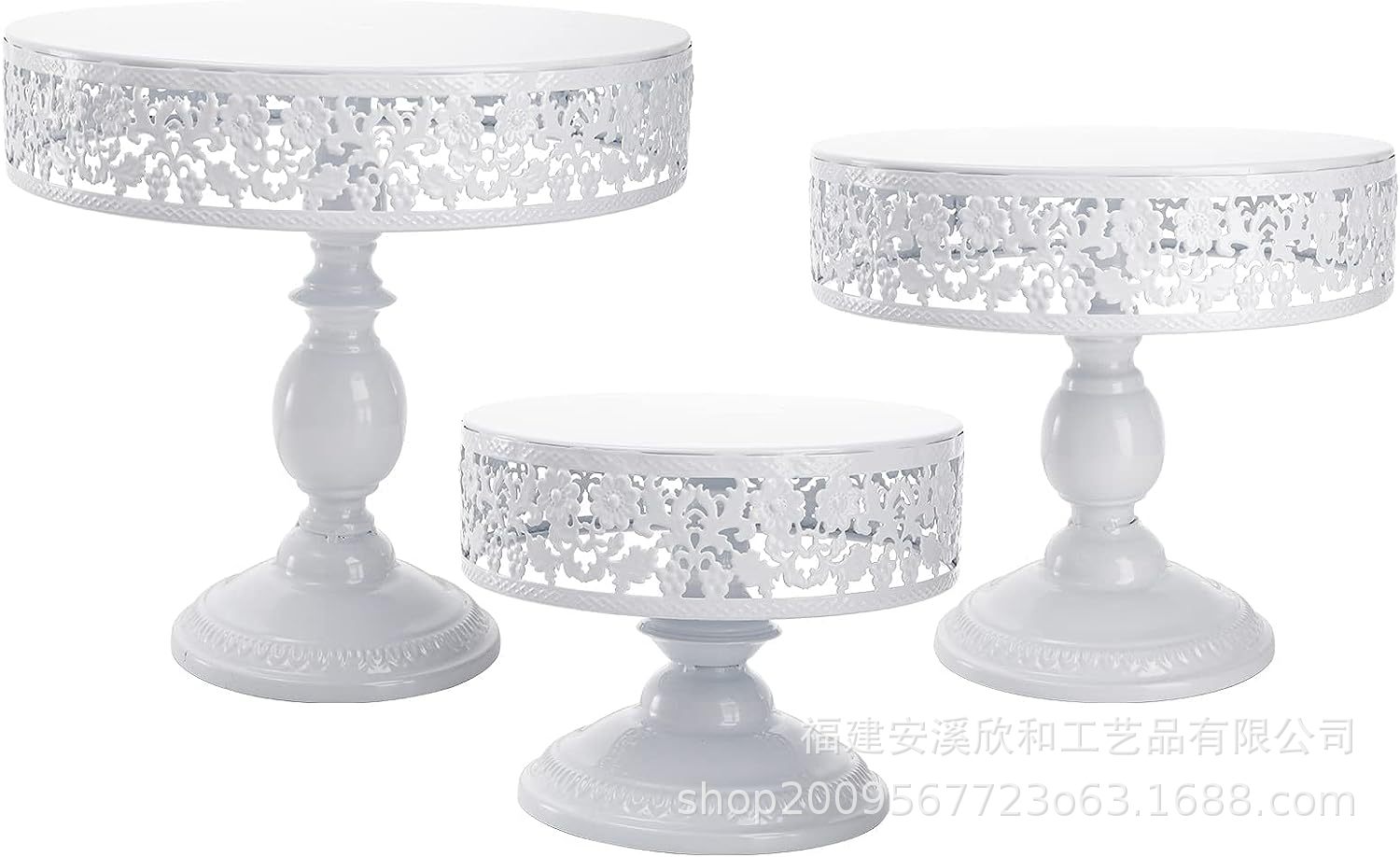 Estante de pastel de metal de lujo ligero de tres piezas set de postres postres altos pies dorados props de boda postres de gala estante de exhibición