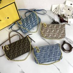 F家经典浮雕老花帆布包法棍包女士单肩斜挎复古包包经典款