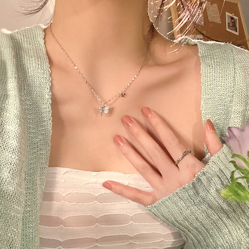 Small necklace