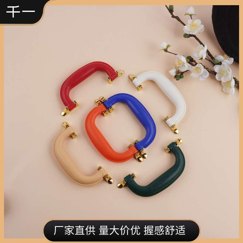 厂家直供箱包配件，小皮盒把手，箱包拉手，礼品盒提手，塑料制品