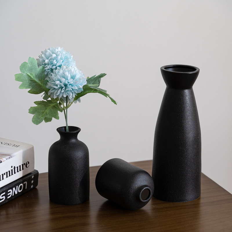 Modern flower three-piece white vase suit decoration home living room ceramic vase flower arrangement decoration Modern flower three-piece white vase suit decoration home living room ceramic vase flower arrangement decoration