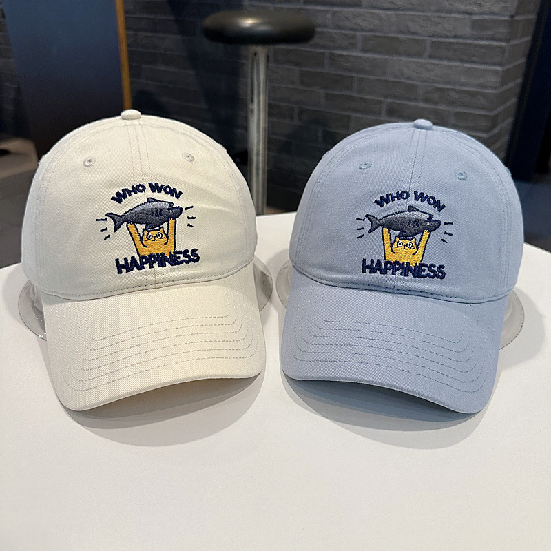 Sombrero de béisbol de mujer coreana, jóvenes hombres y mujeres de la calle con letras de gato bordadas de pez, sombrero de cara pequeña.