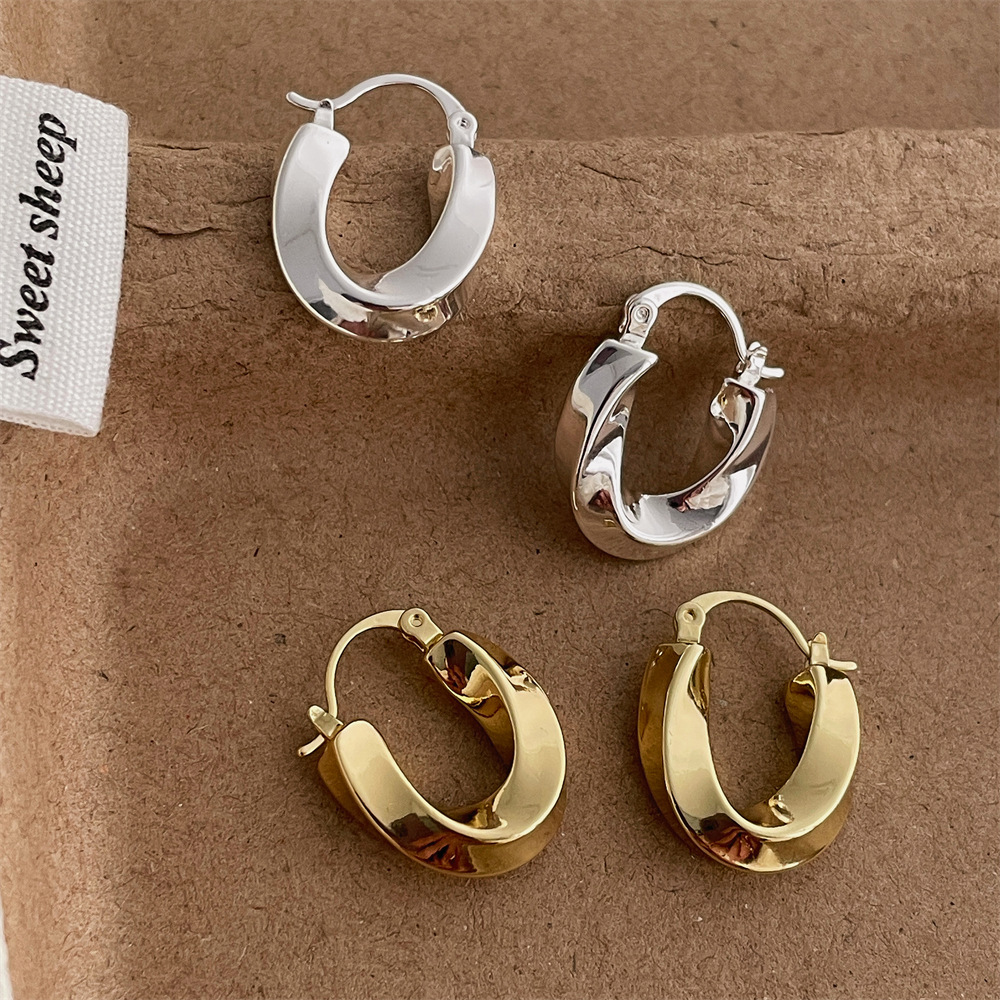 1 Pair Casual Modern Style Geometric Plating Copper Hoop Earrings display picture 7