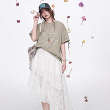 妖精的  烫金字母印花短袖t恤女2025春季新款宽松休闲百搭上衣