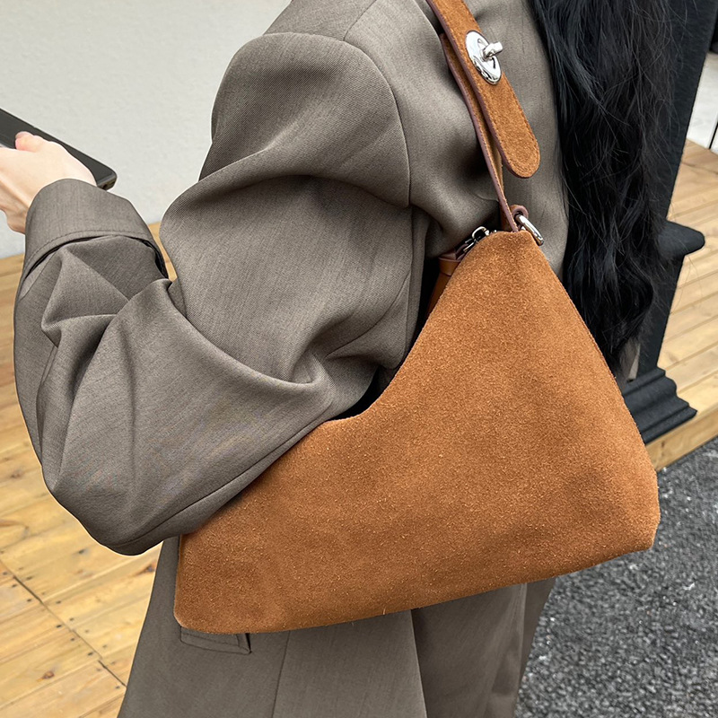 Women's New Niche Suede Baguette Shoulder Bag Retro Matte Top Grain Cowhide Handbag Trendy Bag - Thumbnail 4