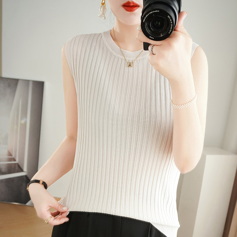 Summer thin knitted T-shirt