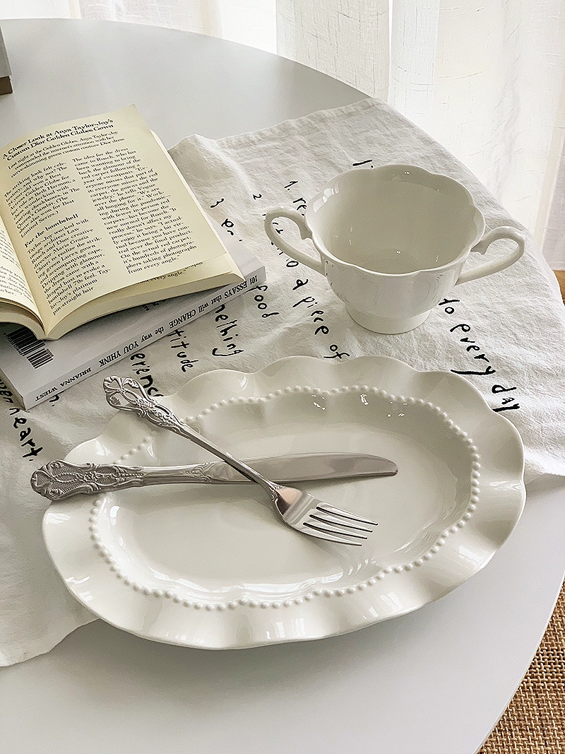 Anmu Liangpin foreign trade export super beautiful light luxurious bead dot lace pure white ceramic home dish plate