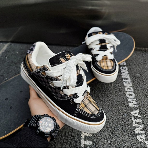 2024 New Student Couple Low-top Vulcanized Bread Sneakers Women's Shoes National Tide Niche Sports Casual Men's Shoes X200