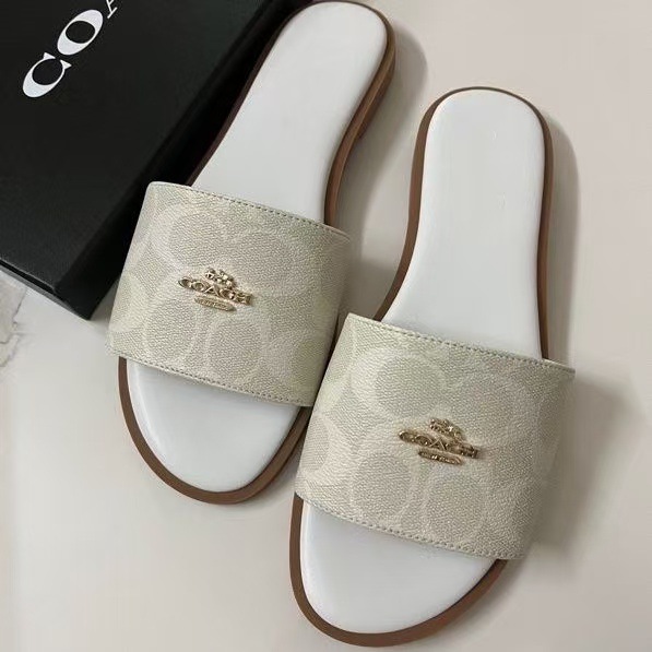 Sandalias Planas Destalonadas para Mujer con Detalle Metálico y Suela de Caucho Casual