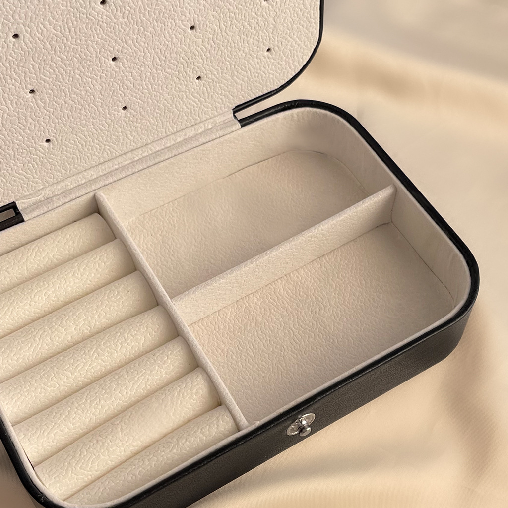 耳语盒子_0000s_0003_组 3 拷贝.jpg