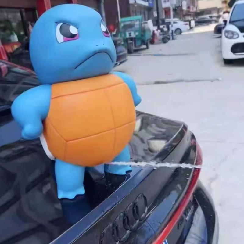 インターネット有名人の車の装飾品水スプレー車のゼニガメクリエイティブ車の装飾ルーフとテールかわいい水改造|undefined