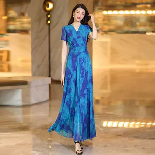 雪纺连衣裙长款2026新款轻奢跨境外贸气质显瘦连身裙女夏碎花长裙