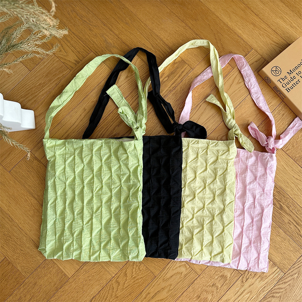 45153 Korean version pleated diamond-shaped bag for women, new casual large-capacity commuter underarm bag, crossbody single-shoulder bag for women full figure