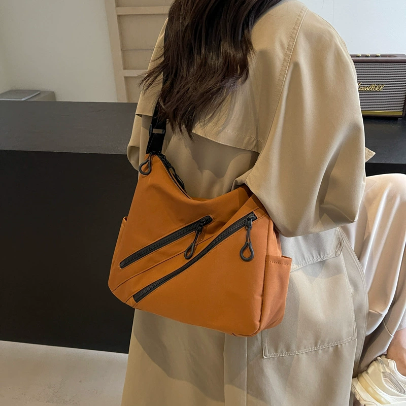 Universal capacious trend one-shoulder bag, shoulder bag