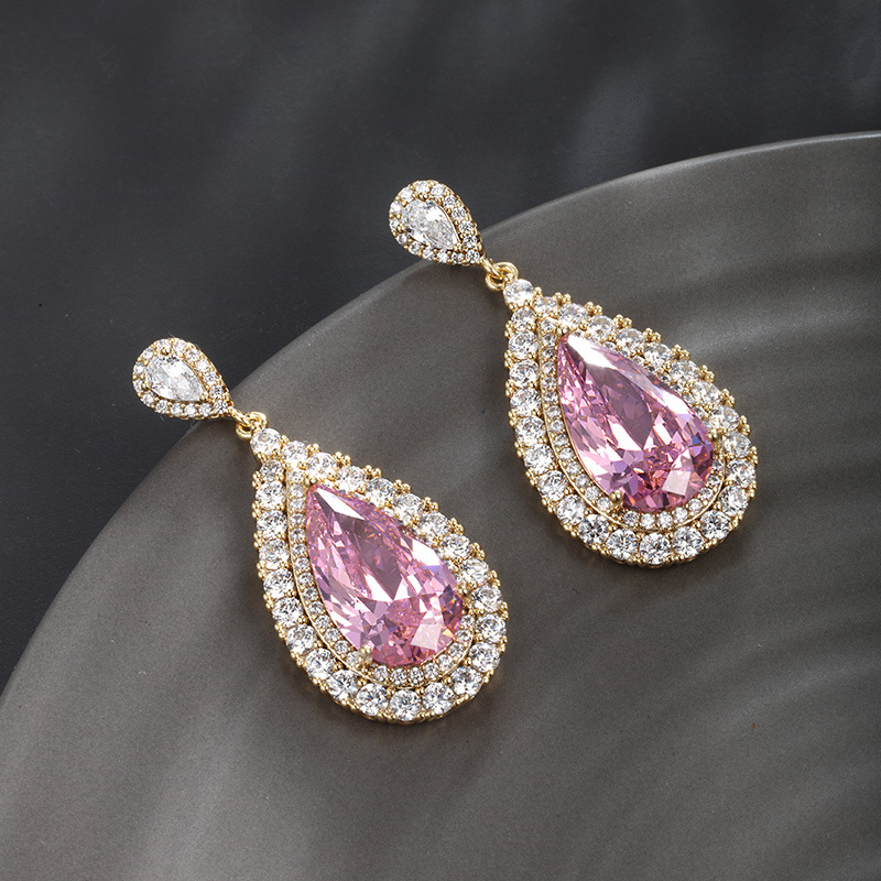 Pendientes en forma de gota de agua de aleación de cobre xuping en verano, pendientes de alta costura, pendientes de nicho, pendientes elegantes retro europeas y americanas