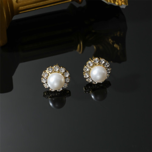 Elegant vibe water diamond pearl earrings, niche design versatile water diamond earrings earrings
