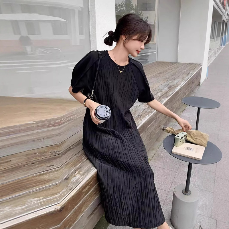 53093# Black Slim Pleated dress Women's Summer New High-end Simple Temperament Straight Over-the-Knee Dress