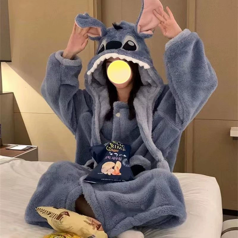 Пижамный комплект кораллово-вельветовое платье с длинными pants??