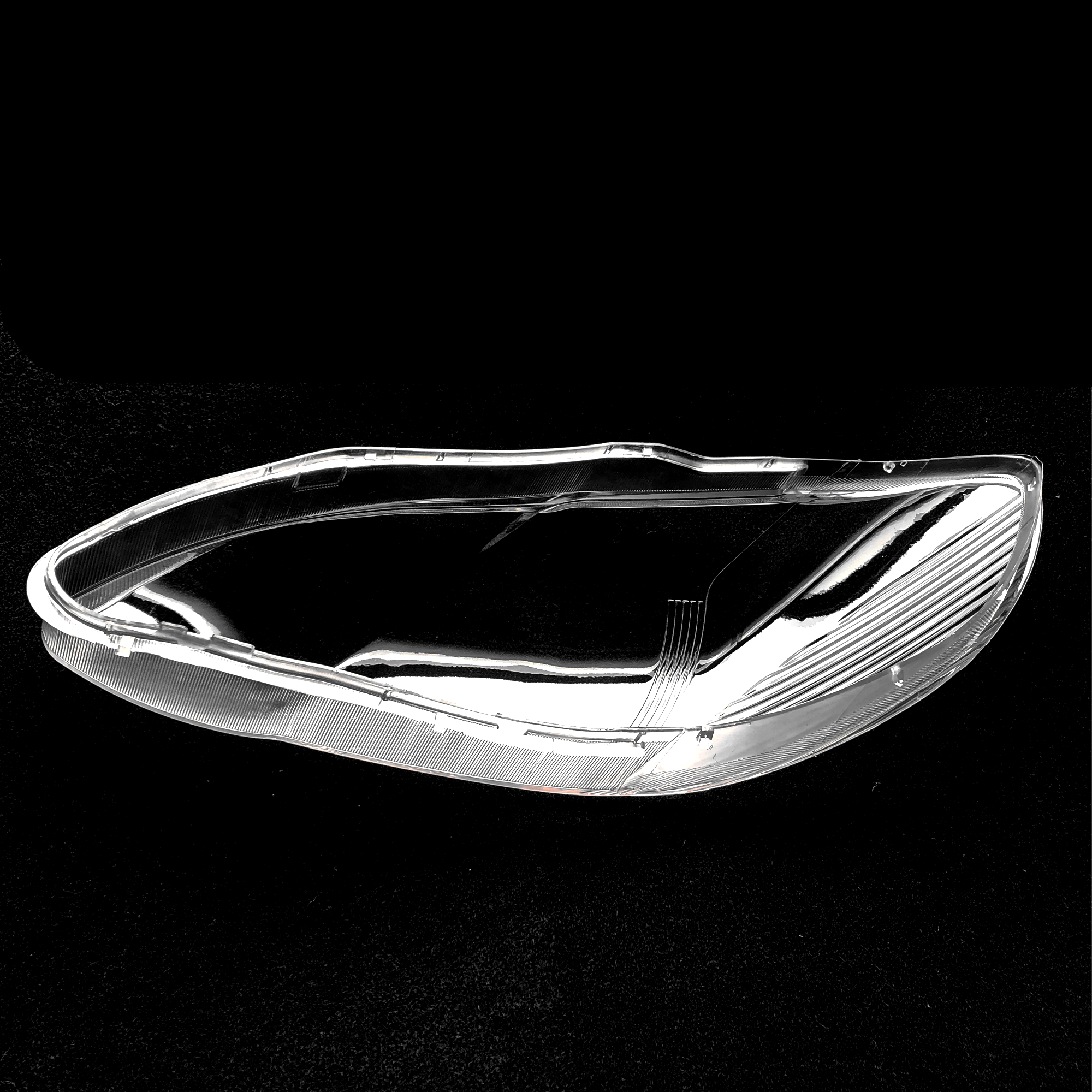 Suitable for Toyota Corolla headlight cover 03 04 05 06 07 08 09 old Corolla headlight shell