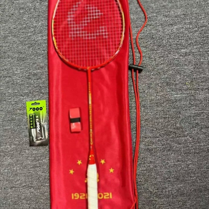 Ультралегкая бадминтонная ракетка из карбона с хорошим внешним видом