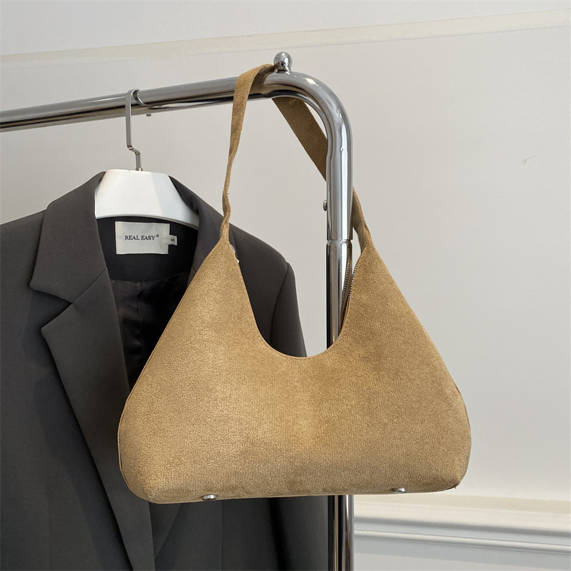 Bolsa de viaje ocio retro de gran capacidad para mujeres 2024 nuevo otoño y invierno bolso especial de nicho popular con bolso de hombro