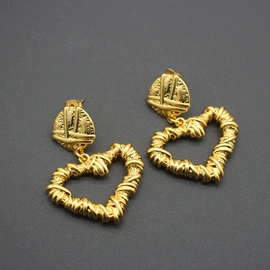 耳环;首饰套装;耳钉