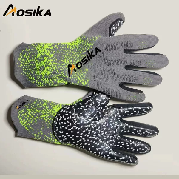 New Goalkeeper Gloves for Children, Teenagers, and Adults, 3mm Anti-Slip Latex, Non-Slip and Wear-Resistant