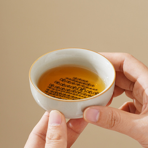 New Fun Yu porcelain laughing cup for tea brewing, hand-painted host cup, humorous creative Pu'er tea cup