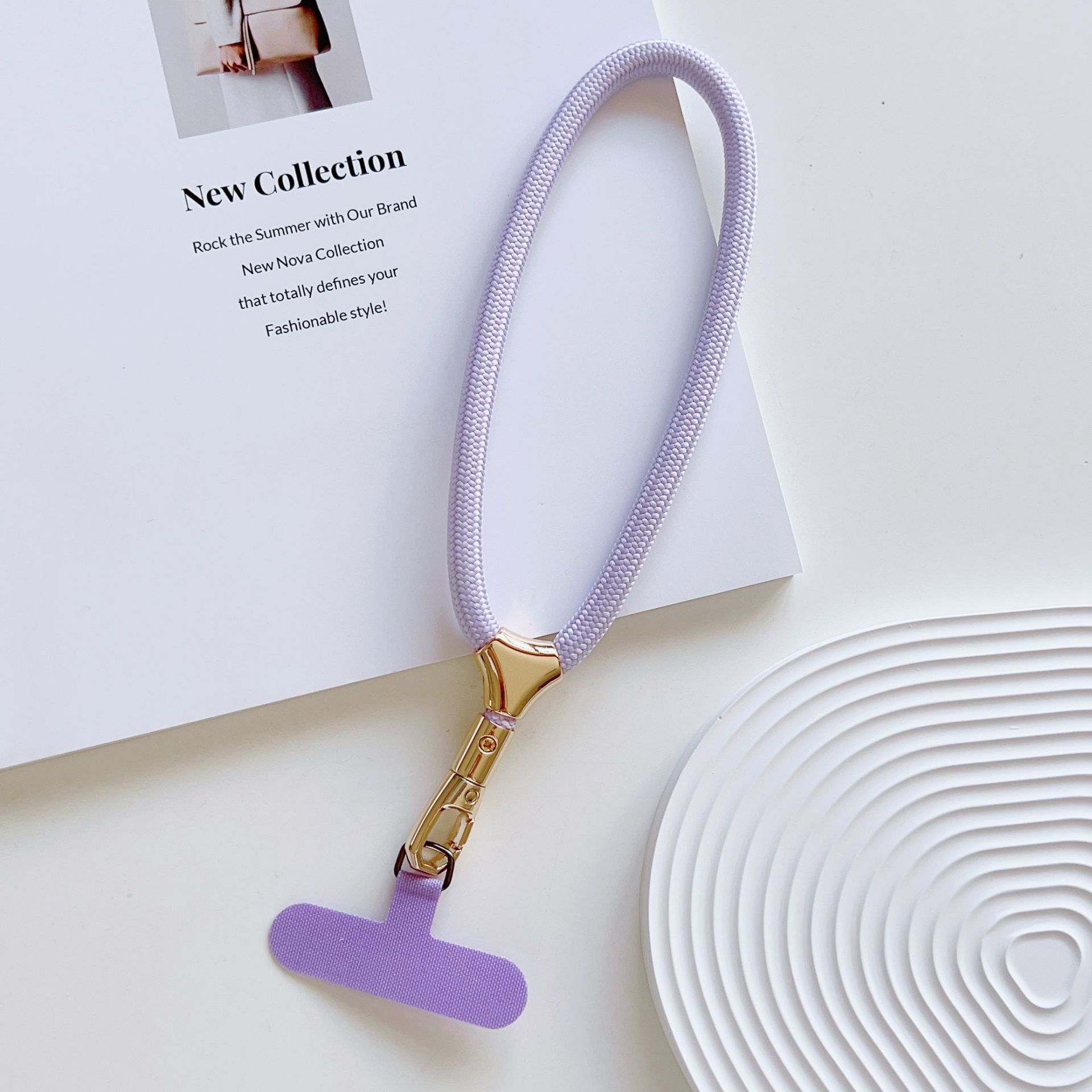 Cuerdas de muñeca ajustables de alta calidad con clips de hebilla pequeñas y frescas de poliéster corto para colgar teléfonos móviles simples y versátiles