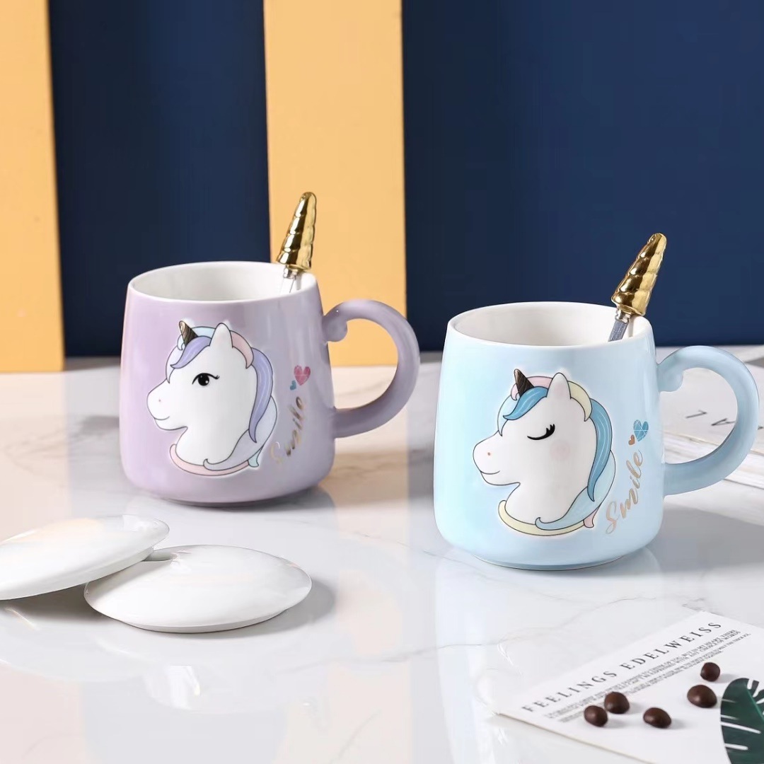 Creativo personalizado en relieve unicornio Taza de cerámica con tapa cuchara estilo coreano Oficina beber chica corazón