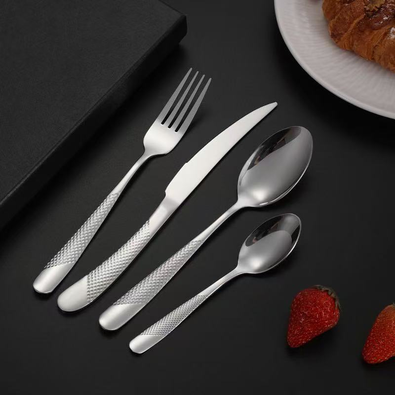 クロスボーダー410スタードリルナイフフォークスプーンステンレス食器洋食金メッキステーキナイフフォークホテル4点セット|undefined