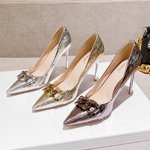 High Heels Women's 2025 Spring New Design Patent Leather European and American Elegant Pointed Toe Women's Toe Metal Heels Flats for Women