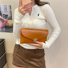 小众设计高质感包包女2025百搭洋气鳄鱼纹手拿包时尚蹦迪女信封包