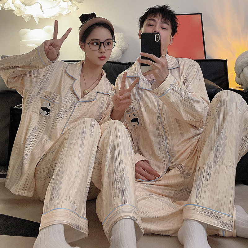 De terciopelo pareja pijamas Otoño e Invierno Nuevo engrosamiento de terciopelo fino de manga larga autocalentamiento de los hombres y las mujeres Camellia homewear