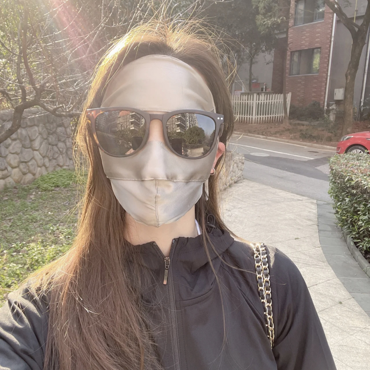 Anti-UV Blu-ray Anti-radiación Face Máscara de protección solar de seda de morera Cara completa Nueva conducción Cara de seda Gini