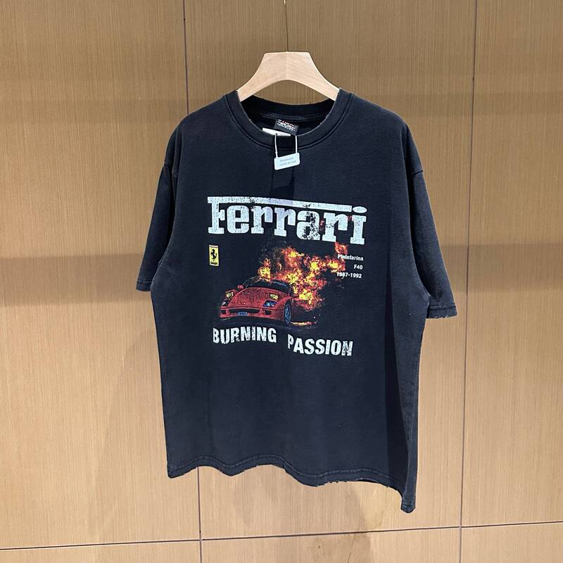 American Retro Ferrari F40 Flame Sports Car Print Washed and Distressed Vintage Loose Short-Sleeved T-Shirt Trendy Ins