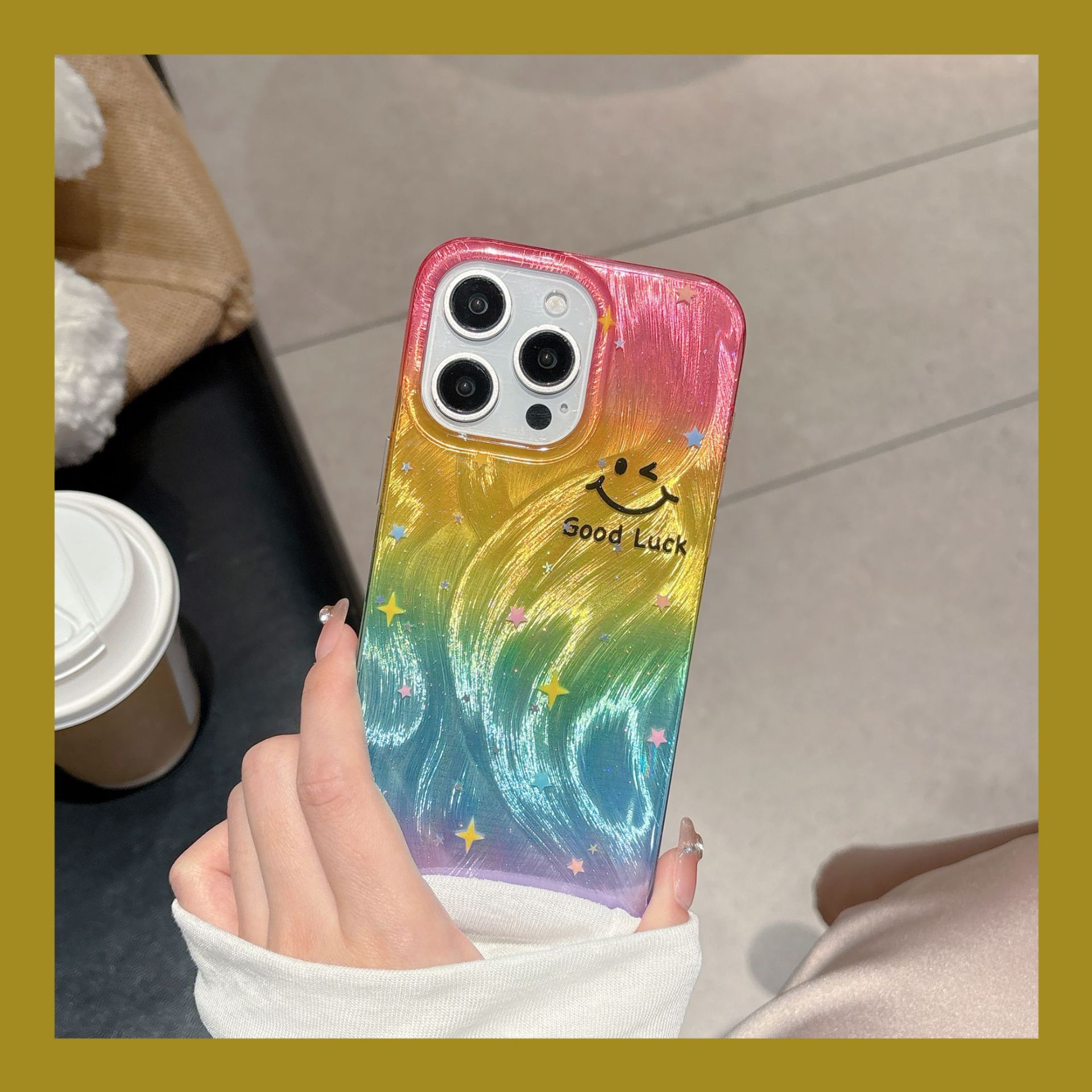 La cara sonriente floreciente de estilo ins es adecuada para la funda del teléfono móvil Apple 16ProMax 15Pro Girl Heart 14/13 New 16P