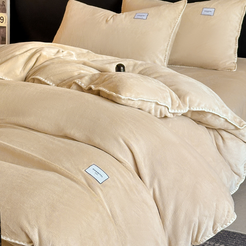 Color sólido leche de cama de cuatro piezas de invierno doble cara más cubierta de edredón grueso sábanas de franela de coral de tres piezas