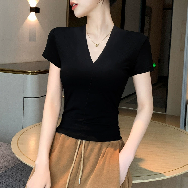 Женская футболка с V-образным вырезом и короткими рукавами на правое плечо, лето 2025, новая весенне-летняя одежда, высококачественный верхний топ с низким вырезом и половиной рукавов