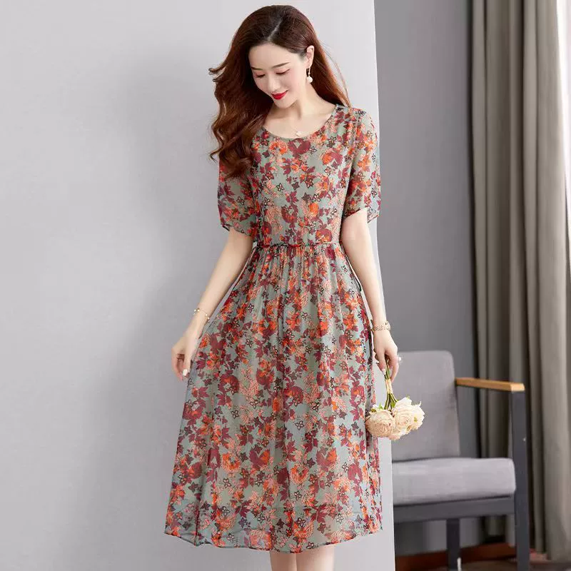 Новое тонкое короткое шелковое платье 2025 лето новое с круглым вырезом элегантное с завязками на талии цветочное шелковое платье